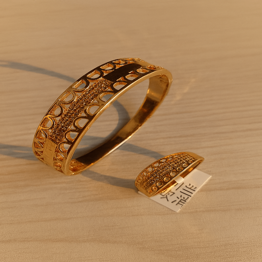 Dual Style Gold-Tone Jewelry Set Sahara Basket