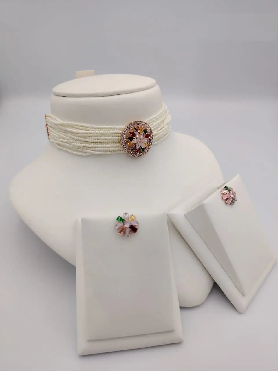Pearl Choker Necklace Sets Sahara Basket